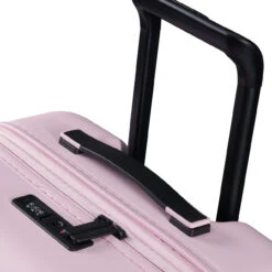 American Tourister Novastream 4 Wheel Expandable Suitcase - 67cm -Travel Luggage Store 139276 5103 NOVASTREAM SPINNER 6724 TSA EXP WHEEL HANDLE 00134.1695115124