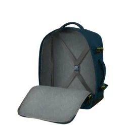 American Tourister Take2Cabin EasyJet Backpack M -Travel Luggage Store 149175 0528 TAKE2CABIN CASUAL BACKPACK M INTERIOR 76562.1695035902