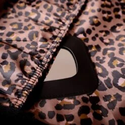 IT Luggage Glitzy - Vanity Case (Black) -Travel Luggage Store 2 4cb0e34f ae7f 4d30 acf4 577f8246a8ad