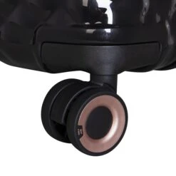 IT Luggage Glitzy - Large (Black) -Travel Luggage Store 32785 UK16 2888A08BlackSSWheel 97e4797d 02af 4972 98d0 5f8f4f160185