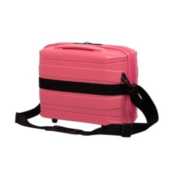 IT Luggage Momentous - Vanity Case (Calypso Coral) -Travel Luggage Store 32912 UK15 2886 15CalypsocoralSSBackpanel b6657101 29ec 44be aba6 b185783549d5