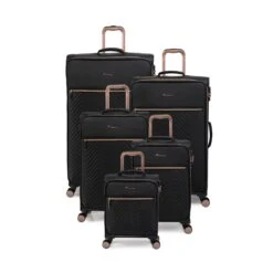 IT Luggage Bewitching - Medium (Black) -Travel Luggage Store 33095 UK12 2686 08BlackSSFrontpaneldircetlyset2 c0c2329d b8b8 4ad0 b18e 7009a2060ef7