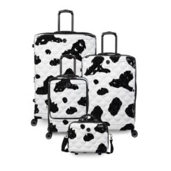 IT Luggage Indulging II - Cabin With Pocket (Moo Cow Print) -Travel Luggage Store 33198 UK16 3039A08Moocowblack whiterepeatprintSSFrontpaneldirectlyset4 be10f96b 2812 403c 82ad b118fc10a7c0