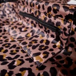 IT Luggage Glitzy - Vanity Case (Black) -Travel Luggage Store 4 202071ee db5c 491a a6cf ccc45c74096c