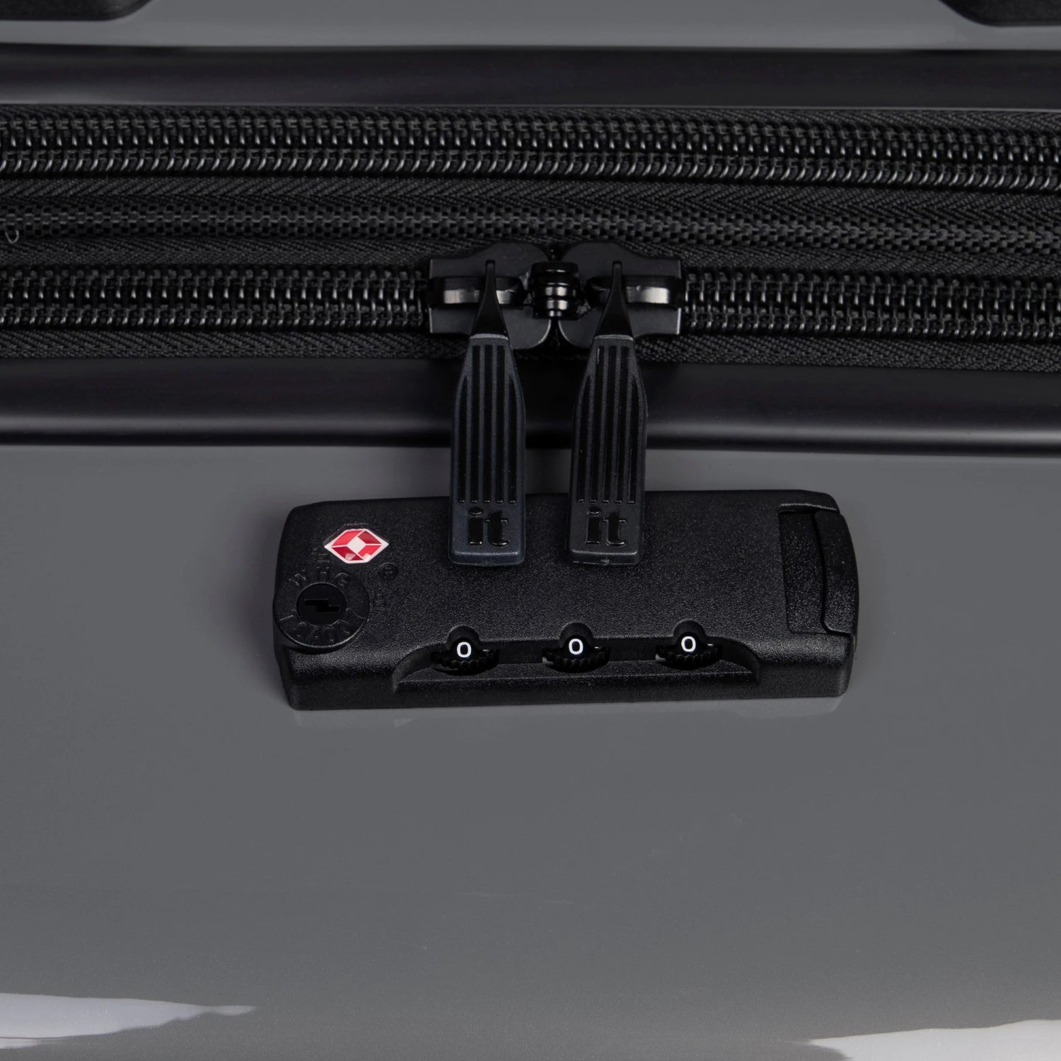 IT Luggage Helixian - 3pc Set (Charcoal) 11 IT Luggage Helixian - 3pc Set (Charcoal) - Image 9