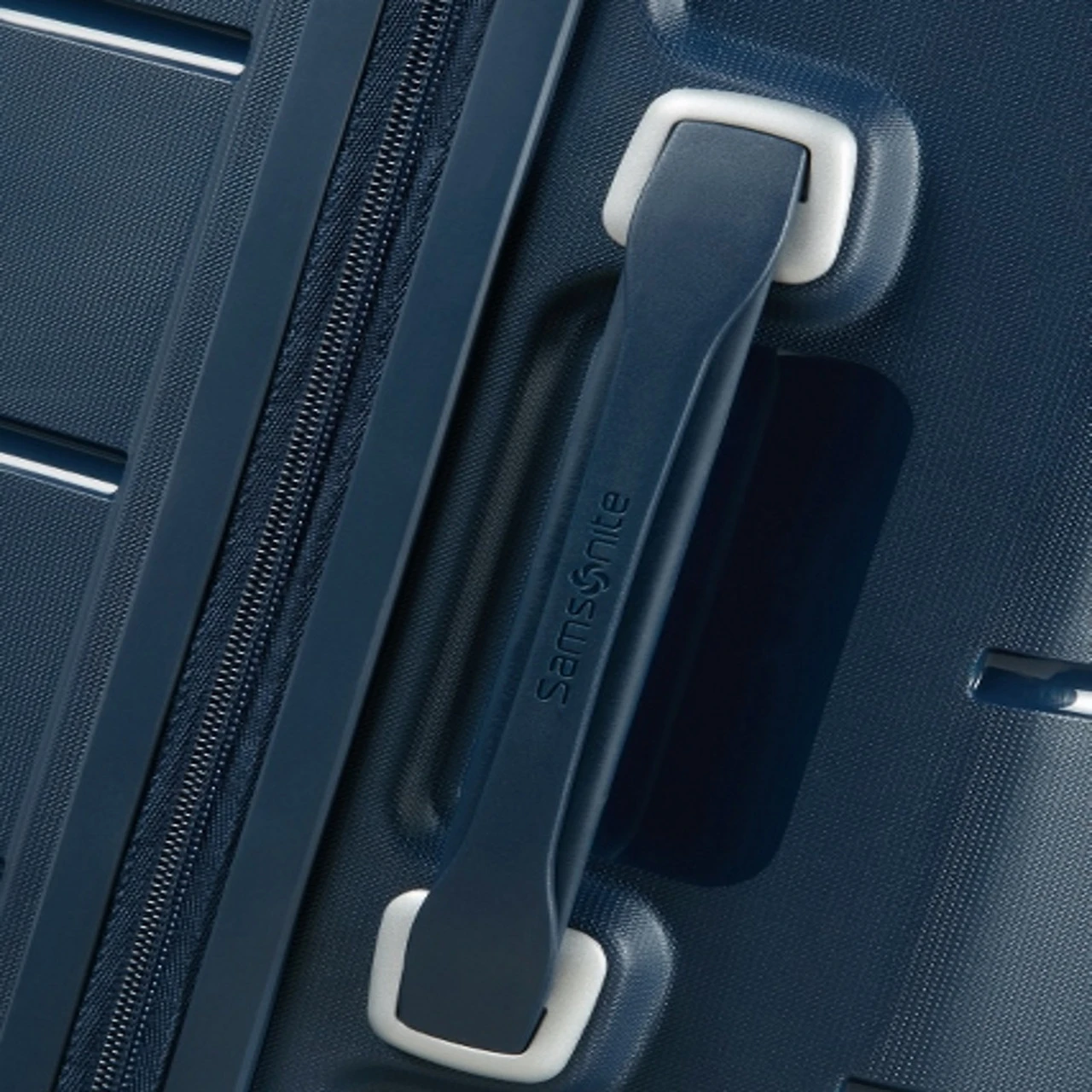 Samsonite Flux 4 Wheel Expandable Suitcase - 81cm 21 Samsonite Flux 4 Wheel Expandable Suitcase - 81cm - Image 20