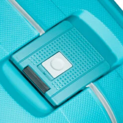Samsonite S'Cure 4 Wheel Medium Suitcase - 69cm 28 Samsonite S'Cure 4 Wheel Medium Suitcase - 69cm -Travel Luggage Store SPINNER LOCK 106 25728.1675525378