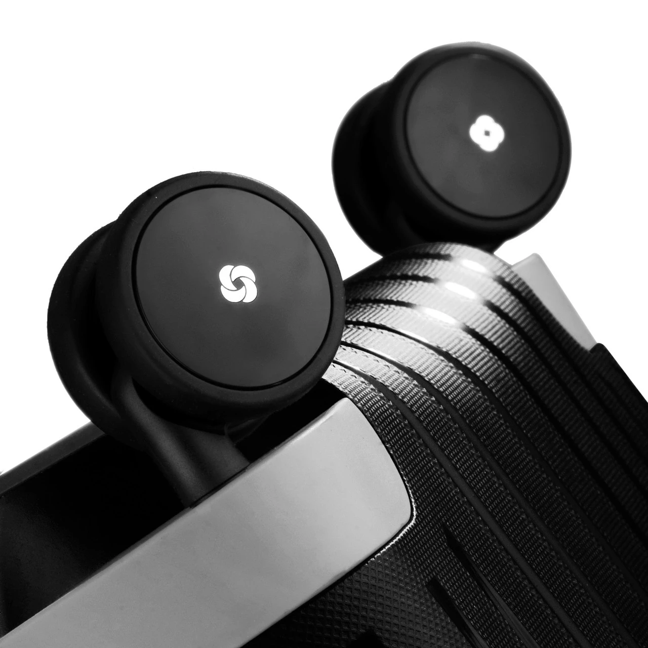 Samsonite S'Cure 4 Wheel Medium Suitcase - 69cm 22 Samsonite S'Cure 4 Wheel Medium Suitcase - 69cm - Image 20