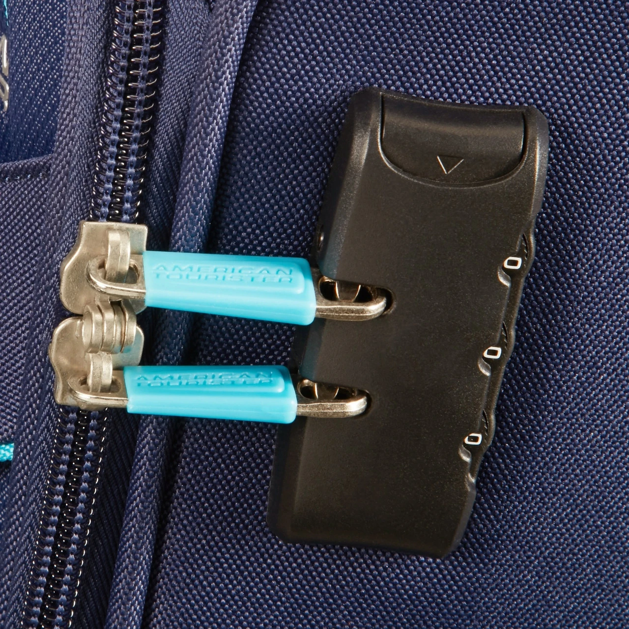 American Tourister Holiday Heat 4 Wheel Cabin Suitcase - 55cm 20 American Tourister Holiday Heat 4 Wheel Cabin Suitcase - 55cm - Image 18